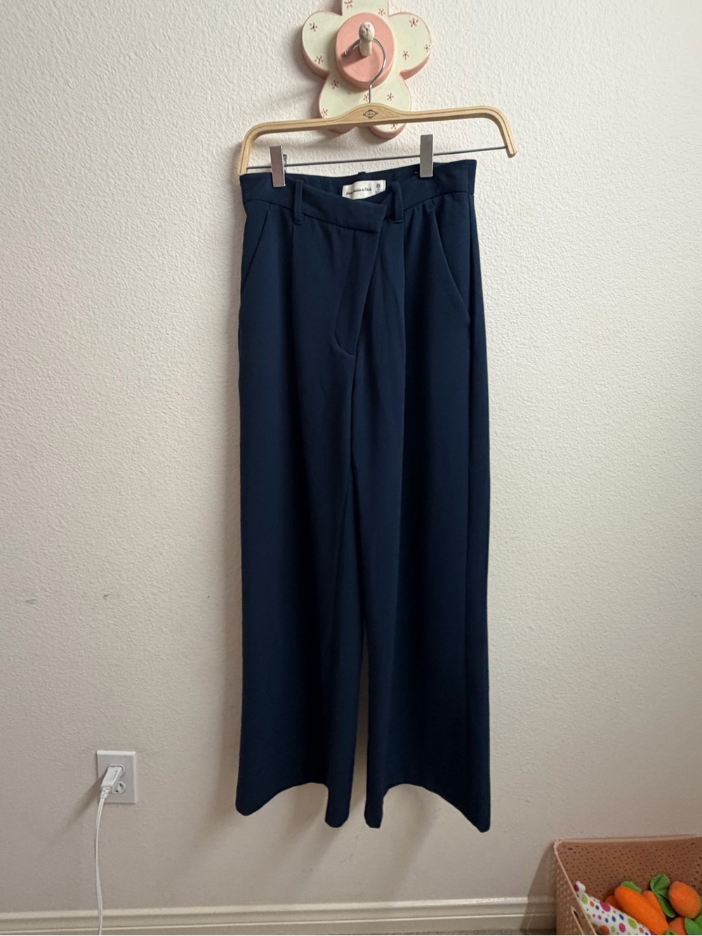 Abercrombie & Fitch Navy Wide-Leg Trousers